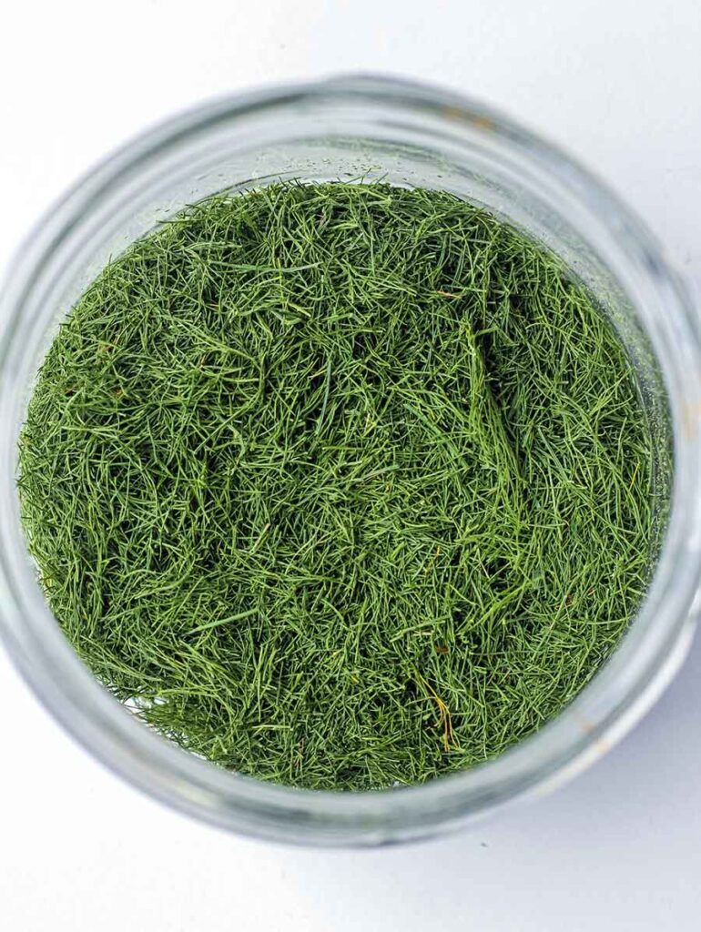 Cuál es la mejor forma de secar semillas de eneldo