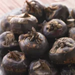 Nueces de agua de Water Caltrop: Beneficios y usos